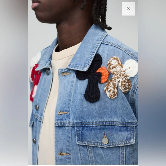 Boohooman Mens Blue Denim Jacket with Floral Embroidery size M - Picture 3 of 4